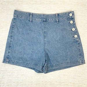 Vintage Gap high rise denim mom shorts side button closure